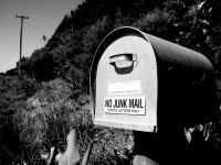 Message to the mail man by gajman (CC BY 2.0) https://flic.kr/p/b8fDw6