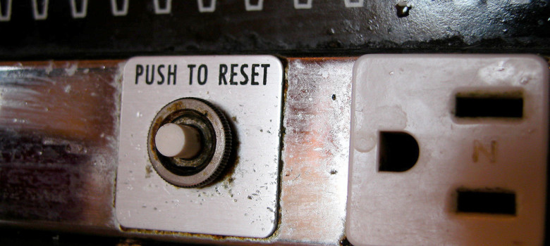 push to reset by voodooangel (CC BY-NC 2.0) https://flic.kr/p/4oPLvE