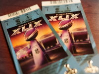 Super Bowl XLIX by Joe Parks (CC BY 2.0) https://flic.kr/p/qYFnR5