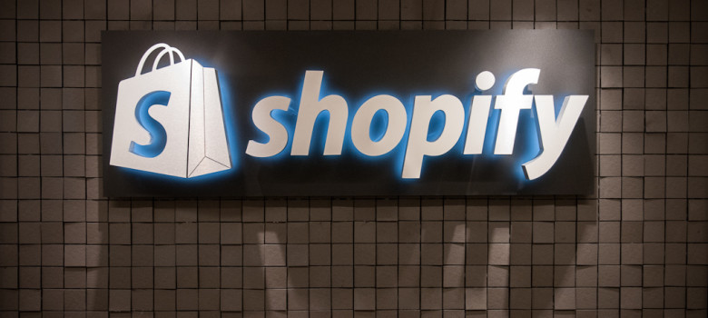 Lit signage by Shopify (CC BY 2.0) https://flic.kr/p/bjv6jn