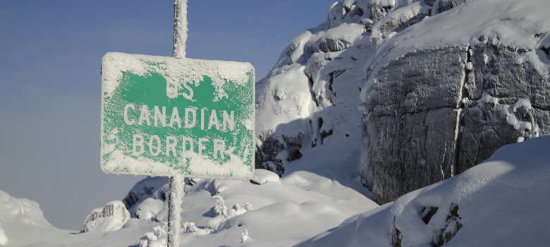 Klondike Highway border by James Brooks (CC BY 2.0) https://flic.kr/p/pW8DqP