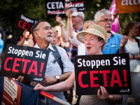 CETA_16-06-05_26 by Chris Grodotzki / Campact (CC BY-NC 2.0) https://flic.kr/p/HKo1eD