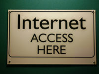 Internet Access Here Sign by Steve Rhode (CC BY-NC-ND 2.0) https://flic.kr/p/5Ricfg