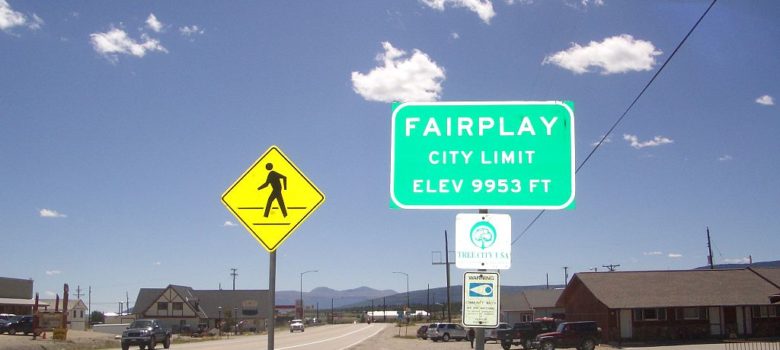 By Davepark [CC BY-SA 3.0 (https://creativecommons.org/licenses/by-sa/3.0)], from Wikimedia Commons, https://commons.wikimedia.org/wiki/File:Fairplay_sign.jpg