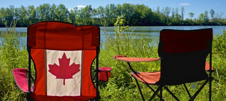 Summer is still here - in Canada by Jamie McCaffrey (CC BY-NC 2.0) https://flic.kr/p/LRkEtp