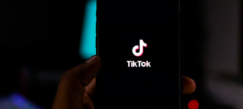 TikTok by Solen Feyissa (CC BY-SA 2.0) https://flic.kr/p/2js6MFD