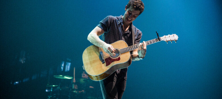 Shawn Mendes by Kim Erlandsen, NRK P3 https://flic.kr/p/TJfZVz (CC BY-NC-SA 2.0)