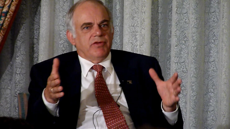 Konrad Von Finckenstein - CRTC Chairman @ Banff World Media Festival 2011 by Kempton (CC BY-NC-ND 2.0) https://flic.kr/p/9Ticaw