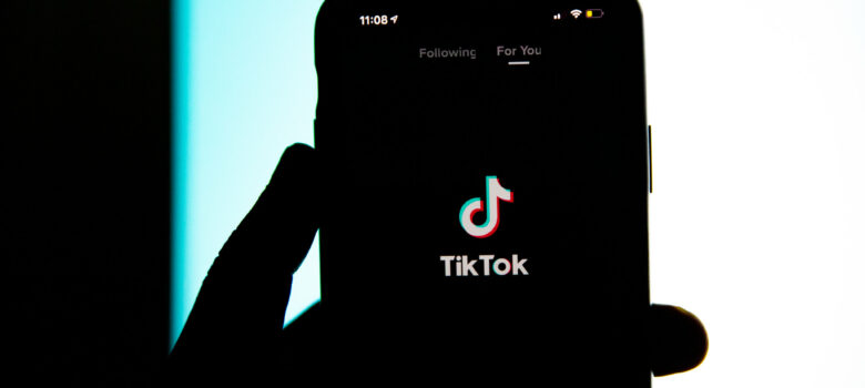 TikTok by Solen Feyissa (CC BY-SA 2.0) https://flic.kr/p/2jsaQgK