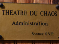 Théâtre du chaos - administration by Jeanne Menjoulet https://flic.kr/p/2aFB7ff (CC BY 2.0)