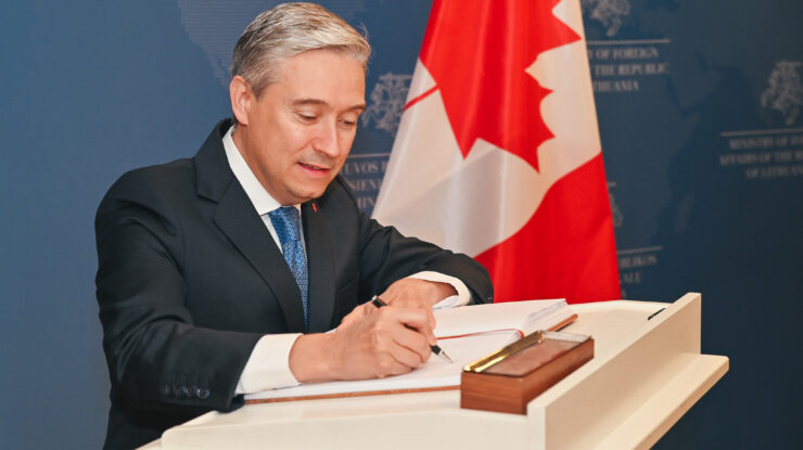 Ministras L. Linkevičius Vilniuje susitiko su Kanados užsienio reikalų ministru Francois-Philippe Champagne by Lithuanian Foreign Ministry, (CC BY-NC-ND 2.0) https://flic.kr/p/2jVT8Hv