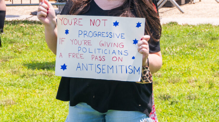 2021.07.11 No Fear - A Rally In Solidarity with the Jewish People, Washington, DC USA-A Rally In Solidarity with the Jewish People-A Rally In Solidarity with the Jewish People, Washington, DC USA 192 377218 by Ted Eytan https://flic.kr/p/2maJJ3c CC BY-SA 2.0