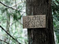 Please Resign by Colin Knowles CC BY-SA 2.0 https://flic.kr/p/9Y8Ev9