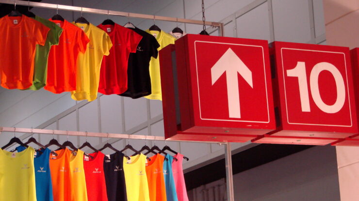 ↑ 10 by Photocapy CC BY-SA 2.0 https://flic.kr/p/JBhGc