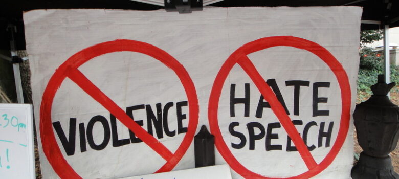 No violence no hate speech by John S. Quarterman https://flic.kr/p/aDkJbi CC BY 2.0