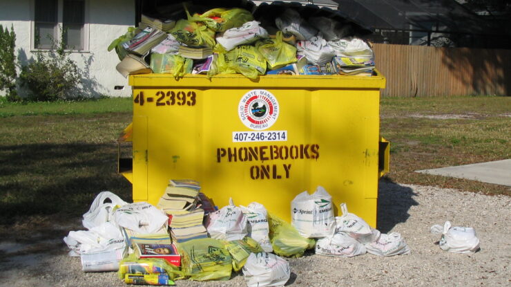Phonebooks galore by Tim Welch https://flic.kr/p/wAs3S CC BY-NC-SA 2.0