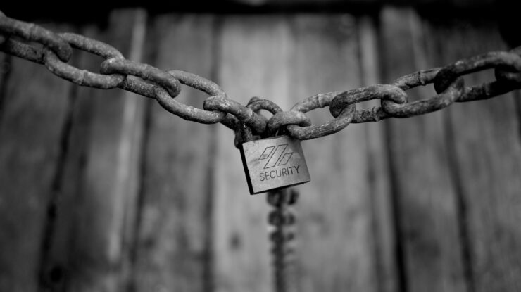 Security by Daniel Pietzsch https://flic.kr/p/bUUupn CC BY-NC 2.0