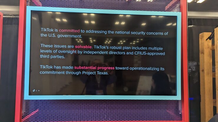 Tiktok statement on National Security, SXSW, Austin, Texas, USA by Cory Doctorow https://flic.kr/p/2omHwrb CC BY-SA 2.0