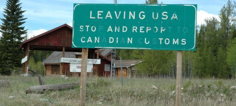 Abandoned Border by MTSRS https://flic.kr/p/49aR7g CC BY 2.0