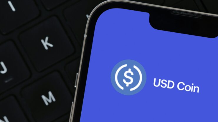 USD Coin 2 by Alpha Photo CC BY-NC 2.0 https://flic.kr/p/2omHuAt