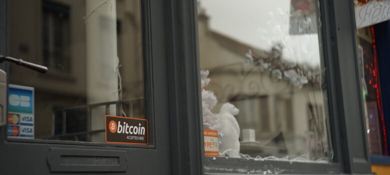 Bitcoin accepted here by Pierre Sibleau https://flic.kr/p/mL8TMe CC BY-NC-ND 2.0