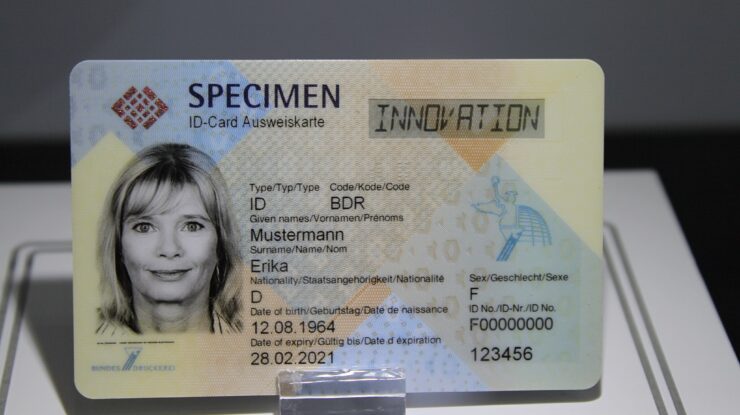 CeBIT_2011_Samstag_PD_118 by Bin im Garten, CC BY-SA 3.0 , via Wikimedia Commons