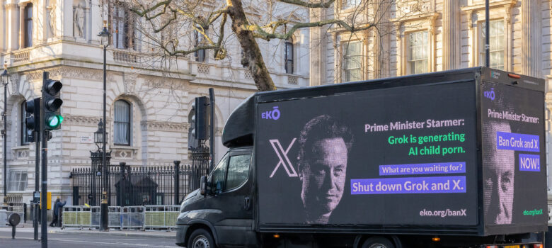 van-8 by Ekō CC BY 4.0 https://flic.kr/p/2rRNqfd