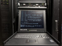 Datacenter informatique de l'Ecole Polytechnique by Crédit photographique : © École polytechnique - J.Barande CC BY-SA 2.0 https://flic.kr/p/SA7f3L