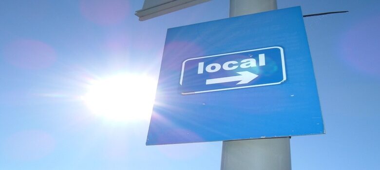 local ---> by Stephen Mackenzie CC BY-NC-SA 2.0 https://flic.kr/p/eLH5r