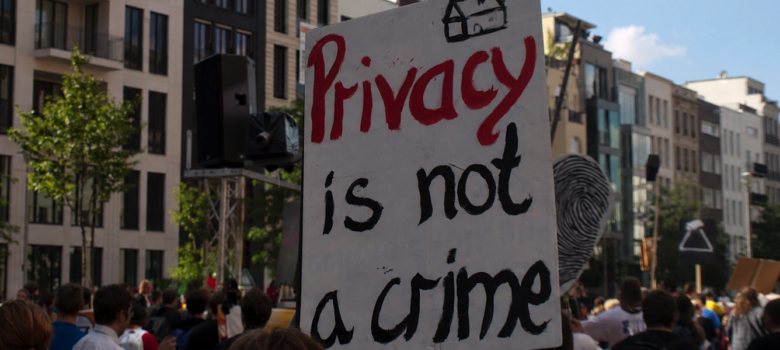Privacy is not a crime by optikfluffel https://flic.kr/p/8zZV8P CC BY 2.0
