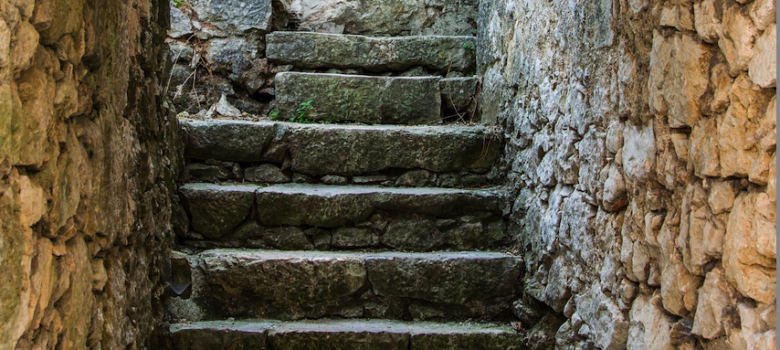 seven steps up by Ulrike Huber https://flic.kr/p/weNEdT CC BY-NC-SA 2.0