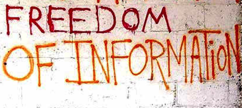 freedom of movemento, freedom of information by Cau Napoli https://flic.kr/p/7ZL9XY CC BY-NC-SA 2.0
