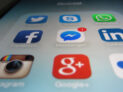 Social media by Christiaan Colen https://flic.kr/p/wuatgm CC BY-SA 2.0