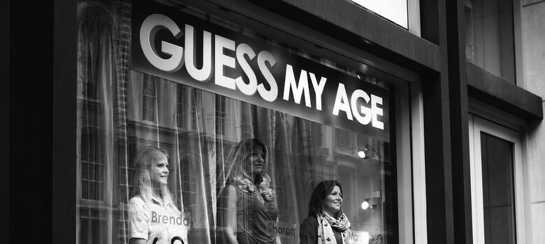 Guess my age by Devin Smith https://flic.kr/p/droNwy CC BY 2.0